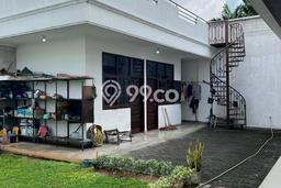 Rumah Luxury Modern Tanpa Renovasi di Kemanggisan Jakarta Barat Rumah Luxury Modern Tanpa Renovasi di Kemanggisan Jakarta Barat