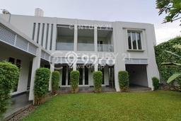 Hunian Modern Disewakan di Cipete Jakarta Selatan 5 KT & 5 KM Hunian Modern Disewakan di Cipete Jakarta Selatan 5 KT & 5 KM