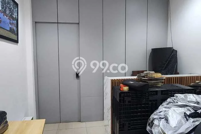 Untuk Dijual! Ruko di Kemanggisan Jakarta Barat LT 142m2 / LB 300m2 Kawasan Bisnis Untuk Dijual! Ruko di Kemanggisan Jakarta Barat LT 142m2 / LB 300m2 Kawasan Bisnis
