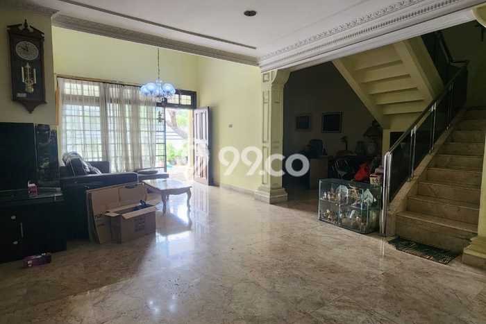 Rumah Eksklusif Dijual LT 200m2 di Kebon Jeruk, Jakarta Barat Rumah Eksklusif Dijual LT 200m2 di Kebon Jeruk, Jakarta Barat