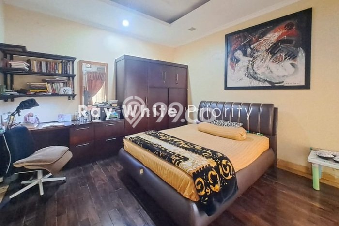 For Sale! Premium House LT 300m2 Desain Modern di Pakuan For Sale! Premium House LT 300m2 Desain Modern di Pakuan