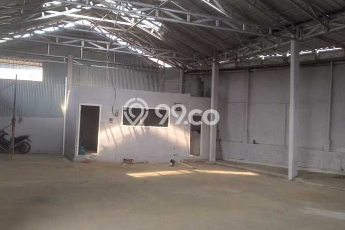 For Rent Gudang Area Komersial Kawasan Serang Cibarusah, Luas 200m², Siap Usaha For Rent Gudang Area Komersial Kawasan Serang Cibarusah, Luas 200m², Siap Usaha