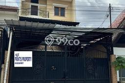 Rumah Mewah Siap Huni LT 150m2 di Kebon Jeruk, Jakarta Barat Rumah Mewah Siap Huni LT 150m2 di Kebon Jeruk, Jakarta Barat