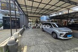 Siap Huni Hunian Elit 3 Kamar di Kebon Jeruk Dekat ke Mana Saja Siap Huni Hunian Elit 3 Kamar di Kebon Jeruk Dekat ke Mana Saja