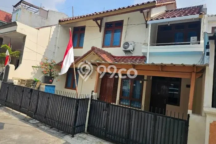 Dijual Rumah 4 Kamar Lokasi Ideal Nyaman dan Strategis di Cilincing Dijual Rumah 4 Kamar Lokasi Ideal Nyaman dan Strategis di Cilincing