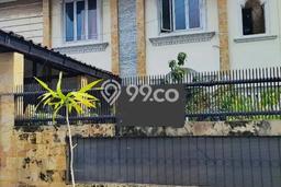 Dijual Rumah Premium dengan Fasilitas Sekitar Komplit di Kembangan, Jakarta Barat Dijual Rumah Premium dengan Fasilitas Sekitar Komplit di Kembangan, Jakarta Barat