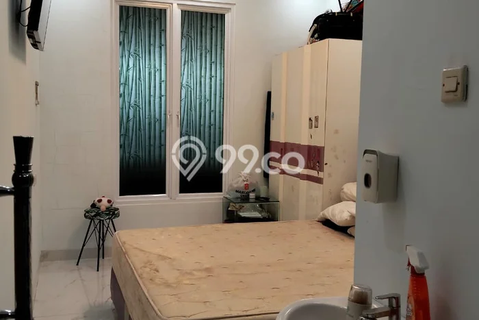 Rumah Bagus Siap Huni Di Jagakarsa Luas 180m2 Aman Rumah Bagus Siap Huni Di Jagakarsa Luas 180m2 Aman