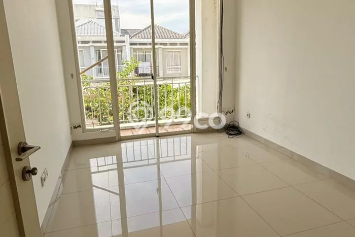 Dijual Hunian Rumah Terawat 5 Kamar di BSD Residence One, Tangerang Dijual Hunian Rumah Terawat 5 Kamar di BSD Residence One, Tangerang