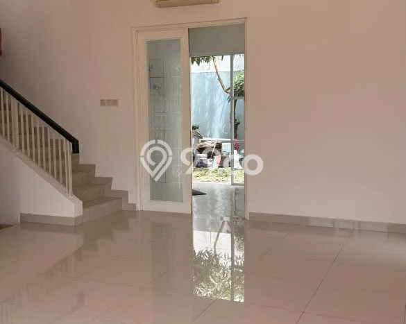 Rumah Disewakan Tangerang LT 240m2 LB 118m2 Area BSD Residence One Rumah Disewakan Tangerang LT 240m2 LB 118m2 Area BSD Residence One