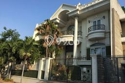 Rumah Elit Modern Siap Huni di Pantai Indah Kapuk Jakarta Utara Rumah Elit Modern Siap Huni di Pantai Indah Kapuk Jakarta Utara
