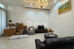 Rumah Mewah LB 200m2 Siap Pakai Desain Elegan di Muara Karang, Jakarta Utara Rumah Mewah LB 200m2 Siap Pakai Desain Elegan di Muara Karang, Jakarta Utara