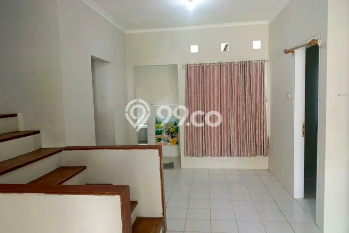 Disewakan Rumah Harga Terjangkau di Setiabudi Bandung Punya 4 Kamar Tidur Disewakan Rumah Harga Terjangkau di Setiabudi Bandung Punya 4 Kamar Tidur