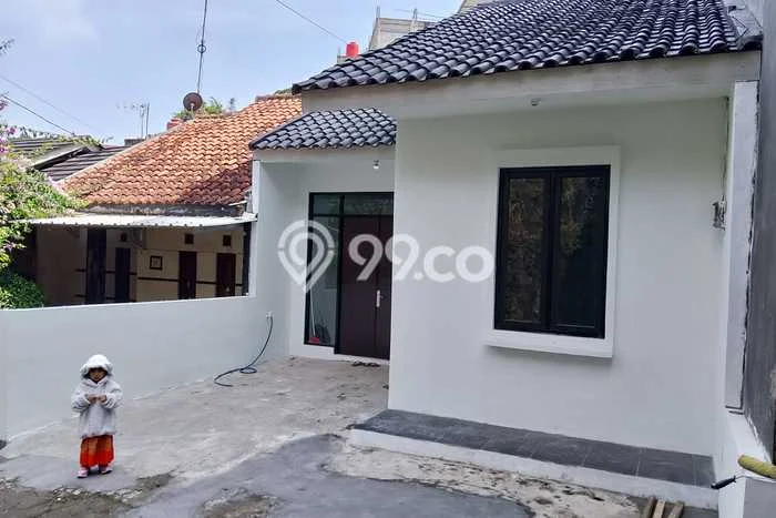 Rumah Minimalis 2 Kamar LT 106m2 di Sariwangi Rumah Minimalis 2 Kamar LT 106m2 di Sariwangi