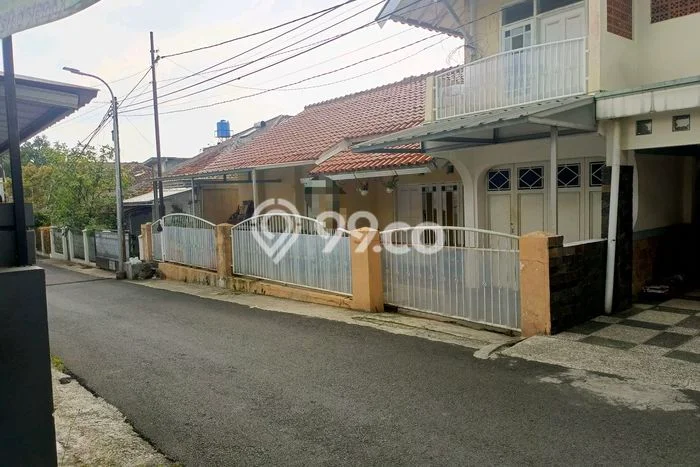Rumah sewa siap huni 3 Kamar Tidur di Gunung Batu, Bandung Rumah sewa siap huni 3 Kamar Tidur di Gunung Batu, Bandung