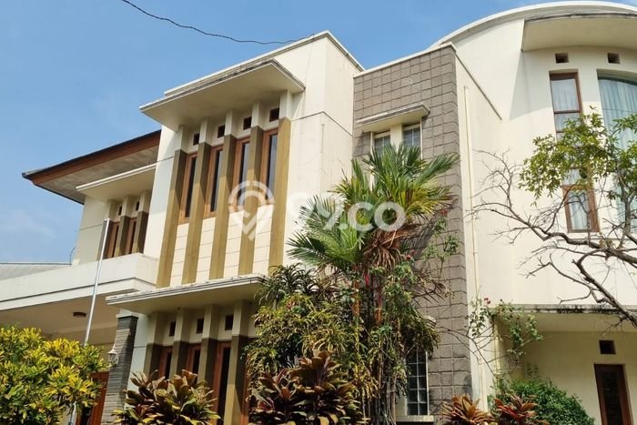 For Sale Rumah Elit Exclusive di Sukasari, Bandung For Sale Rumah Elit Exclusive di Sukasari, Bandung