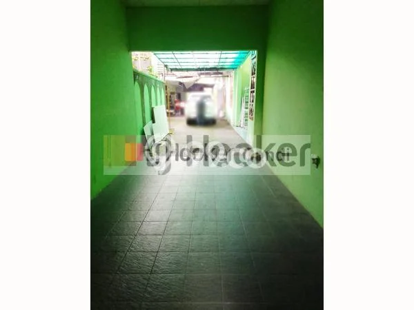 Rumah Mewah LB 650m2 Siap Huni Desain Elegan di Srondol, Semarang Rumah Mewah LB 650m2 Siap Huni Desain Elegan di Srondol, Semarang