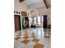 Rumah SUPER MEWAH! area , Semarang, Luas 215m2m² Bangunan 300m2m², HARGA SPESIAL Rumah SUPER MEWAH! area , Semarang, Luas 215m2m² Bangunan 300m2m², HARGA SPESIAL