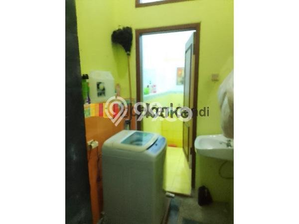 Dijual Hunian Rumah Terawat 4 Kamar di Ketileng, Semarang Dijual Hunian Rumah Terawat 4 Kamar di Ketileng, Semarang