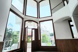 Jual Rumah Mewah Megah Dengan View Eksklusif di Pondok Indah, Jakarta Selatan Jual Rumah Mewah Megah Dengan View Eksklusif di Pondok Indah, Jakarta Selatan