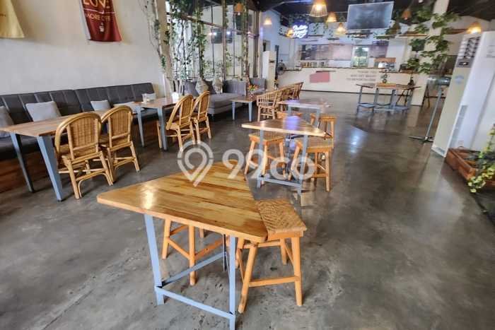Ruko Dijual di Jakarta Barat LT 700m2 & LB 1470m2 Lokasi Terbaik! Ruko Dijual di Jakarta Barat LT 700m2 & LB 1470m2 Lokasi Terbaik!