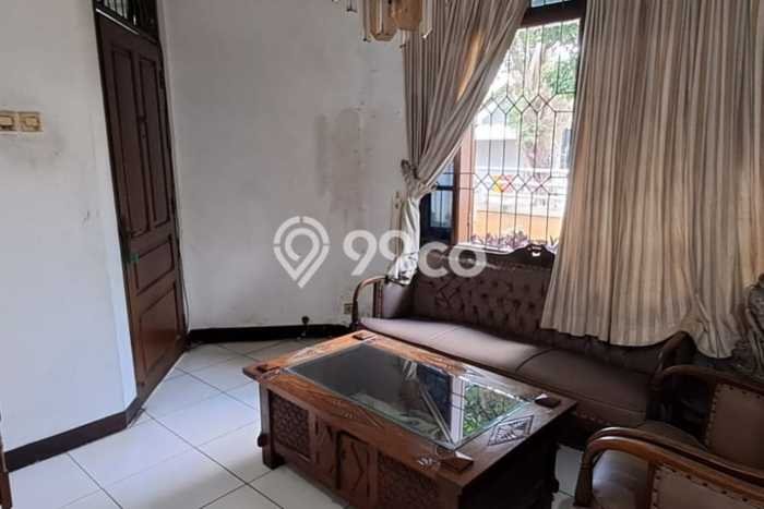 For Sale! Premium House LT 290m2 Desain Modern di Puri Indah For Sale! Premium House LT 290m2 Desain Modern di Puri Indah