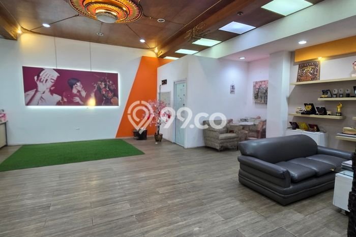 Kantor Strategis di Menteng, Luas 2400m2m², Area Komersial, Berkembang Kantor Strategis di Menteng, Luas 2400m2m², Area Komersial, Berkembang