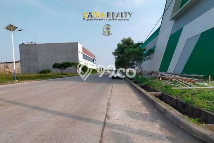 Untuk Dijual! Gudang di Teluk Naga Tangerang LT 2790m2 / LB 4935m2 Kawasan Strategis Untuk Dijual! Gudang di Teluk Naga Tangerang LT 2790m2 / LB 4935m2 Kawasan Strategis