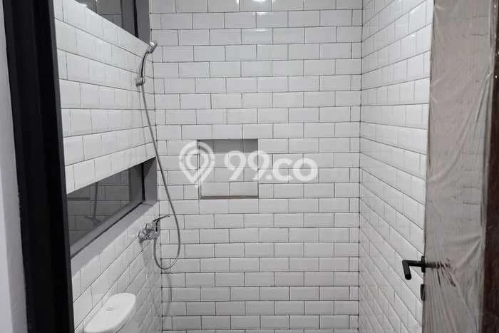 Rumah Minimalis 3 Kamar LT 90m2 di BSD Griya Loka Rumah Minimalis 3 Kamar LT 90m2 di BSD Griya Loka