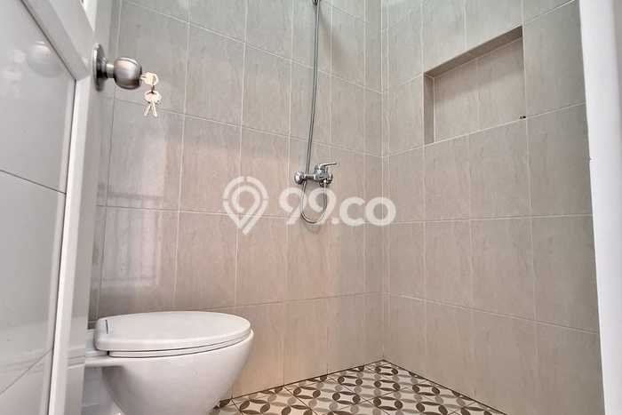 For Sale Rumah 3 Kamar Lokasi Ideal Bagus dan Strategis di Curug For Sale Rumah 3 Kamar Lokasi Ideal Bagus dan Strategis di Curug