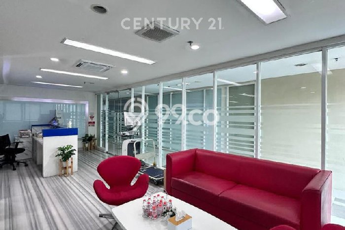Kantor Dijual Lokasi Emas di Jatinegara Luas 303m2 Kantor Dijual Lokasi Emas di Jatinegara Luas 303m2