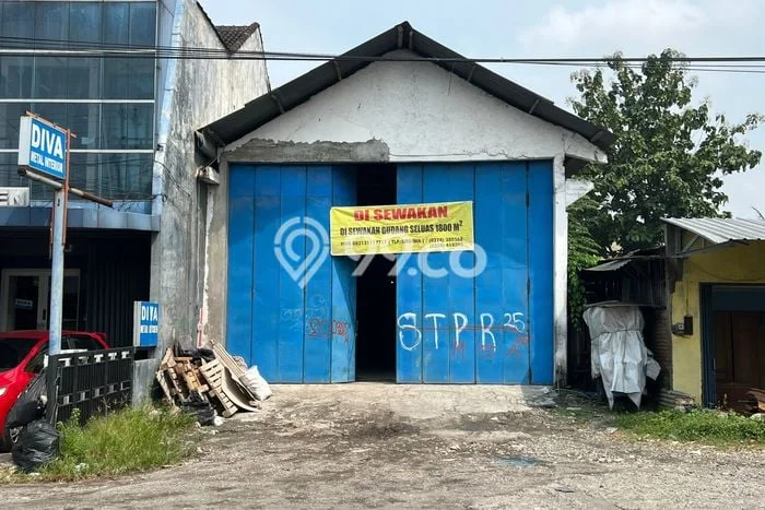 Gudang bagus disewakan di Umbulharjo Yogyakarta dengan LB 1800m2 harga sewa terbaik Gudang bagus disewakan di Umbulharjo Yogyakarta dengan LB 1800m2 harga sewa terbaik