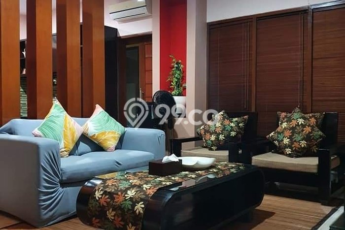 Rumah LT 300m² Semi Furnished di Lokasi Prestisius Sanur Kauh, Denpasar Rumah LT 300m² Semi Furnished di Lokasi Prestisius Sanur Kauh, Denpasar