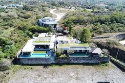 Dijual Vila Kawasan , Luas 683m2m², Akses ke fasilitas Dijual Vila Kawasan , Luas 683m2m², Akses ke fasilitas