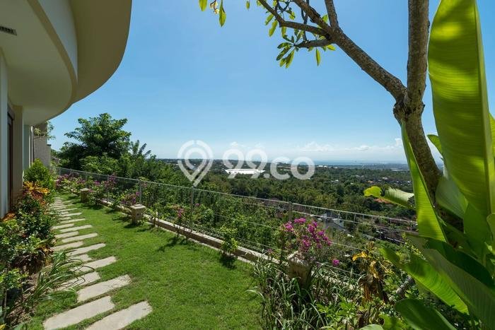 Bisnis Menjanjikan! Vila di , Ukuran 968m2m², Akses ke Pusat Kota Bisnis Menjanjikan! Vila di , Ukuran 968m2m², Akses ke Pusat Kota
