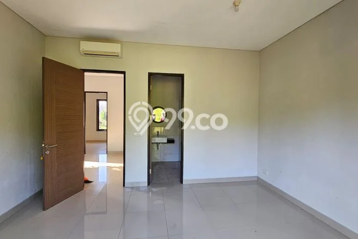 BEST CHOICE! Rumah di , LT 172m2m² LB 152m2m² BEST CHOICE! Rumah di , LT 172m2m² LB 152m2m²