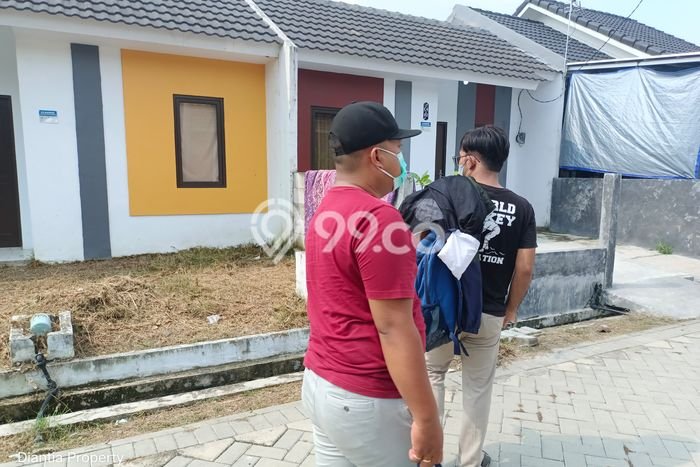 Jual Rumah Murah Meriah Solear Punya 2 KT & LT 60m2 Jual Rumah Murah Meriah Solear Punya 2 KT & LT 60m2