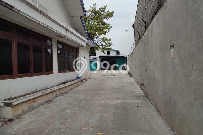 Disewakan Gudang komersial di Bandung Kulon luas bangunan 1150m2 Disewakan Gudang komersial di Bandung Kulon luas bangunan 1150m2