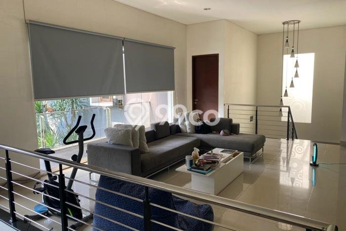 Rumah Luxury Modern Tanpa Renovasi di Singgasana Bandung Rumah Luxury Modern Tanpa Renovasi di Singgasana Bandung