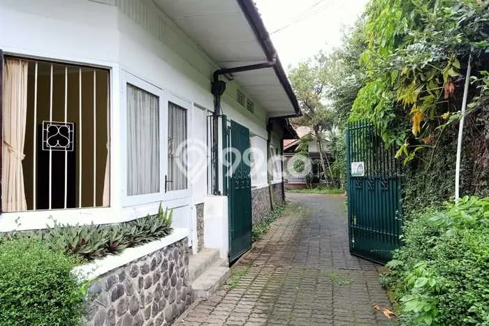 Komersial Dijual di Bandung LT 1100m2 & LB 500m2 Lokasi Terbaik! Komersial Dijual di Bandung LT 1100m2 & LB 500m2 Lokasi Terbaik!