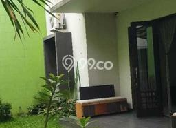 Ready to Use! Luxury House LT 270m2 Desain Modern di Taman Kopo Indah Ready to Use! Luxury House LT 270m2 Desain Modern di Taman Kopo Indah