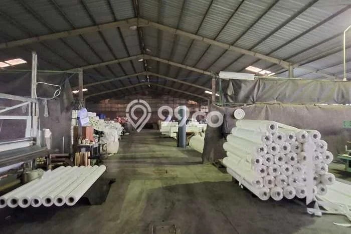 Paling Diincar! Gudang Dijual di Moch Toha Harga Kompetitif Paling Diincar! Gudang Dijual di Moch Toha Harga Kompetitif