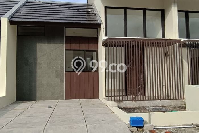 For Sale Rumah 2 Kamar Lokasi Strategis Nyaman dan Strategis di Kebomas For Sale Rumah 2 Kamar Lokasi Strategis Nyaman dan Strategis di Kebomas