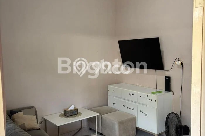Jual Rumah Strategis Bagus Punya 4 KT di Sambikerep Surabaya SHM Jual Rumah Strategis Bagus Punya 4 KT di Sambikerep Surabaya SHM