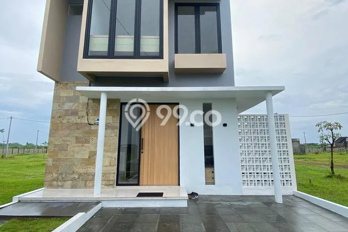 Rumah Sederhana Dijual di Tulangan 2 Kamar dengan LT 72m2 Rumah Sederhana Dijual di Tulangan 2 Kamar dengan LT 72m2