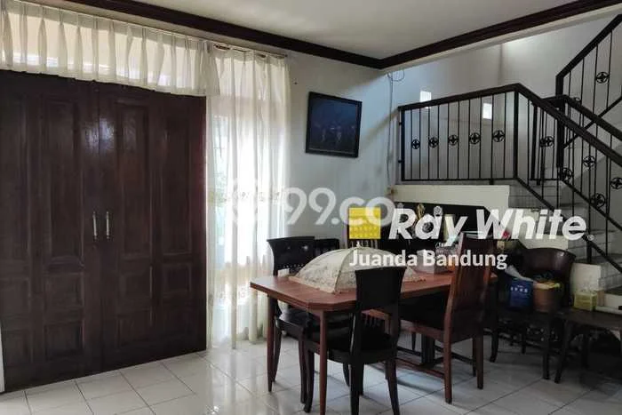For Sale Rumah Elit Exclusive di Coblong, Bandung For Sale Rumah Elit Exclusive di Coblong, Bandung