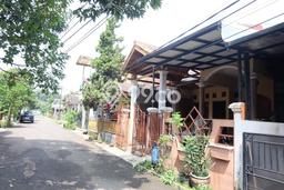 For Sale Rumah 4 Kamar Lokasi Ideal Bagus dan Strategis di Arcamanik For Sale Rumah 4 Kamar Lokasi Ideal Bagus dan Strategis di Arcamanik