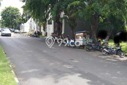 Lahan Dijual Lokasi Strategis di Jakarta Barat dengan Luas 450m2 Lahan Dijual Lokasi Strategis di Jakarta Barat dengan Luas 450m2