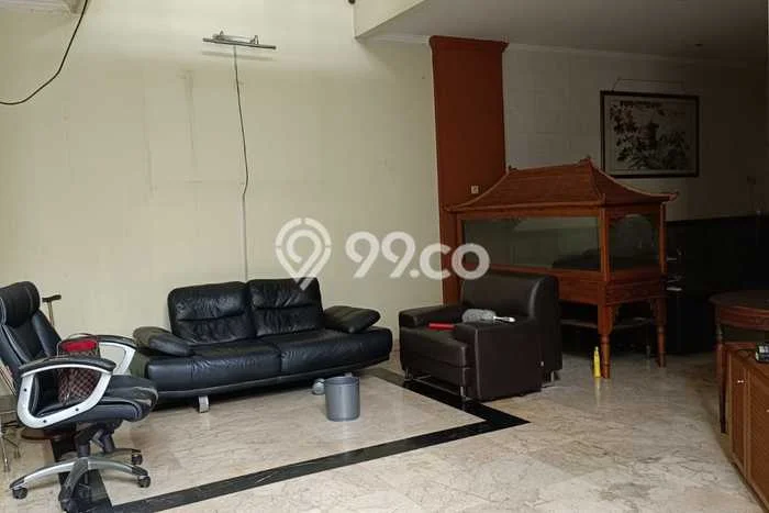 Rumah Elit LB 660m2 Siap Huni Desain Elegan di Tubagus Angke, Jakarta Barat Rumah Elit LB 660m2 Siap Huni Desain Elegan di Tubagus Angke, Jakarta Barat