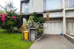 For Sale! Luxury House LT 239m2 Desain Elegan di Bintaro For Sale! Luxury House LT 239m2 Desain Elegan di Bintaro
