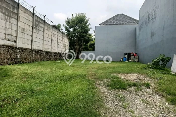 Tanah Siap Bangun Dijual di Tangerang Selatan Punya Luas 220m2 Tanah Siap Bangun Dijual di Tangerang Selatan Punya Luas 220m2